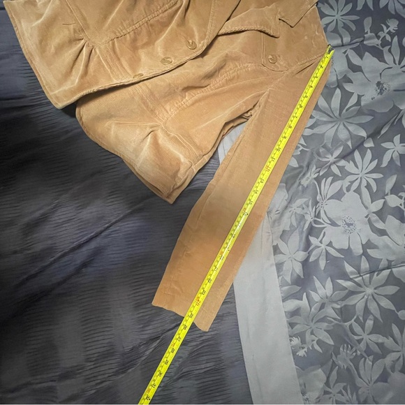 Vintage Y2K Women's Brown Corduroy Jacket - Picture 10 of 16